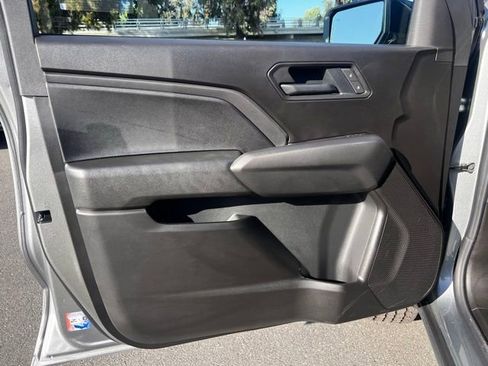 New 2026 Chevrolet Colorado Trail Boss AWD/4WD image 18