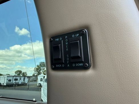 New 2025 GMC Savana 2500 w/ Driver Convenience Package image 7