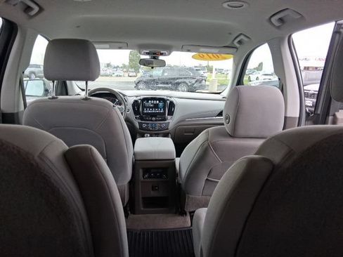 Used 2019 Chevrolet Traverse LT w/ LPO, Cargo Package AWD/4WD image 21