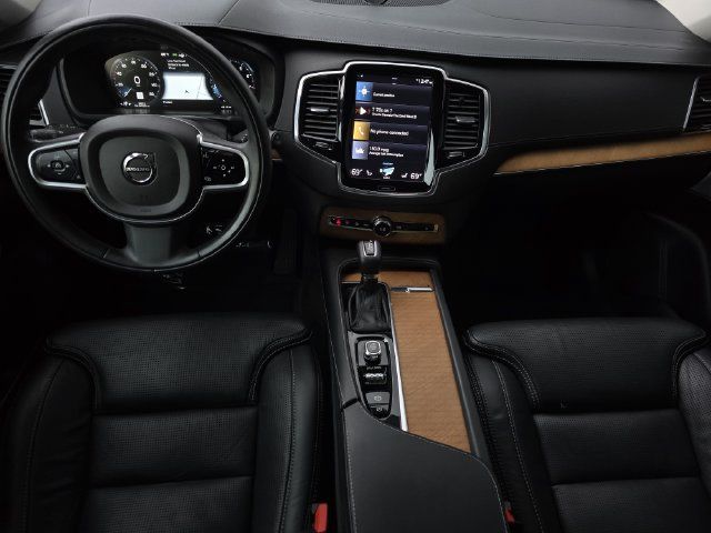 Used 2020 Volvo XC90 T6 Inscription w/ Protection Package Premier AWD/4WD image 13
