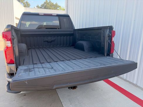 Used 2021 Chevrolet Silverado 1500 LT w/ Bed Protection Package AWD/4WD image 27