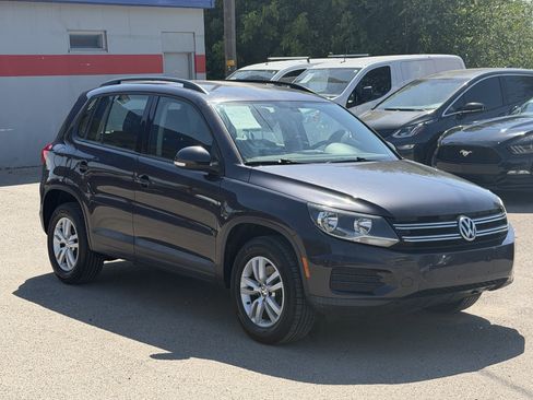 Used 2016 Volkswagen Tiguan S FWD image 8