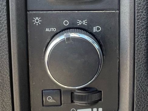 Used 2013 RAM 1500 Tradesman w/ PWR & Remote Entry Group image 22