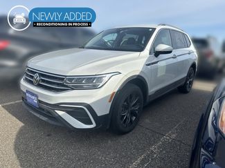 Used 2023 Volkswagen Tiguan SE AWD/4WD video 1