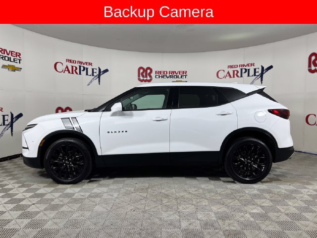 Used 2023 Chevrolet Blazer LT w/ LPO, Black Sport Package FWD image 4