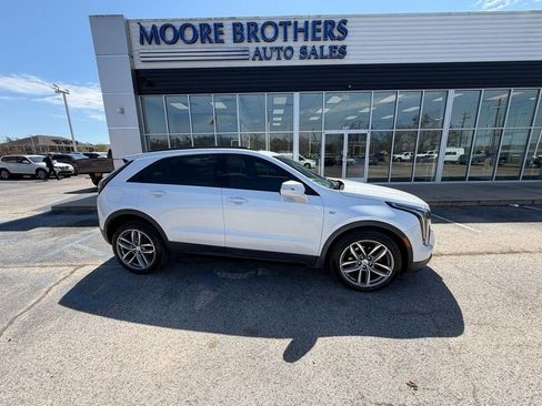 Used 2021 Cadillac XT4 Sport image 1