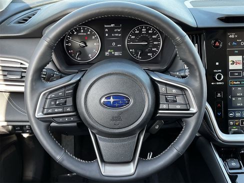 Used 2025 Subaru Outback Touring XT w/ Popular Package #2 image 11