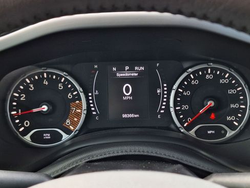 Used 2020 Jeep Renegade Altitude image 16