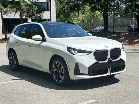 New 2026 BMW X3 xDrive30i w/ M Sport Package AWD/4WD image 7