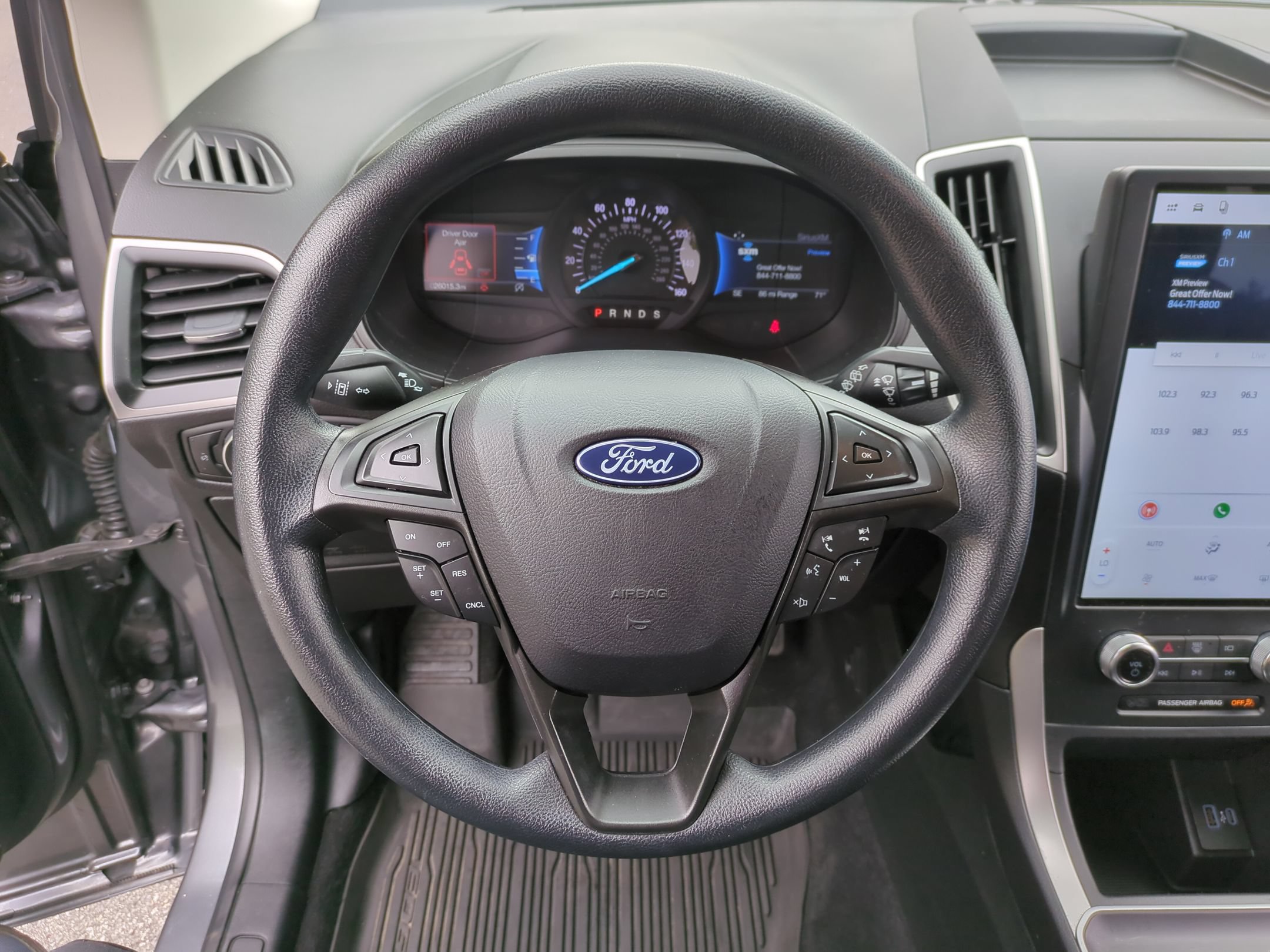 Used 2024 Ford Edge SE w/ Black Appearance Package AWD/4WD image 12