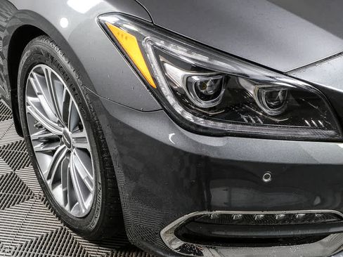 Used 2018 Genesis G80 3.8 w/ Option Group 03 image 38