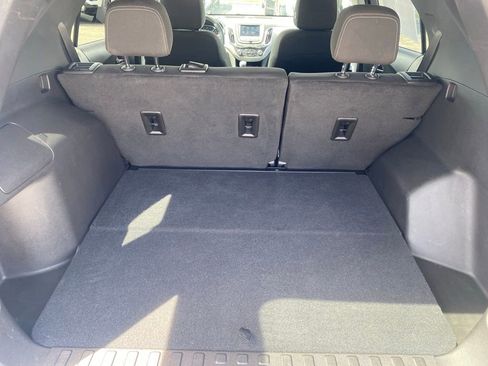 Used 2024 Chevrolet Equinox LS w/ LS Convenience Package FWD image 27