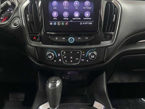 Used 2021 Chevrolet Traverse RS image 23