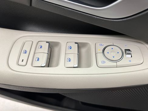 Used 2025 Hyundai Sonata SEL FWD image 15