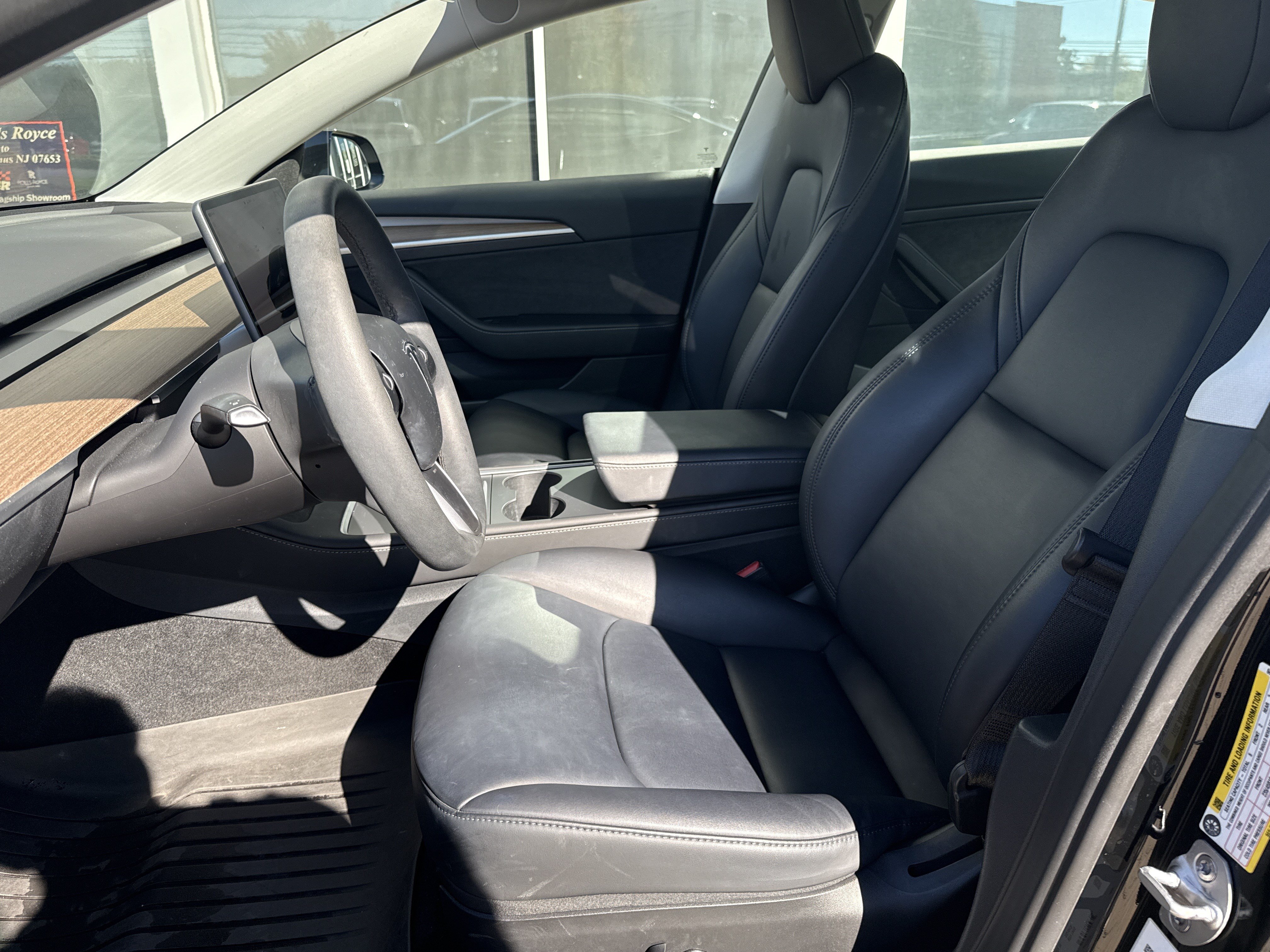 Used 2023 Tesla Model 3 Standard Range RWD image 15