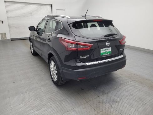 Used 2021 Nissan Rogue Sport SV image 5