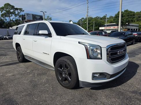 Used 2019 GMC Yukon XL SLT w/ Open Road Package RWD image 5