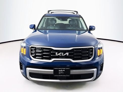 Certified 2024 Kia Telluride S AWD/4WD image 2