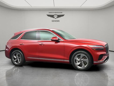 New 2026 Genesis GV70 2.5T Select image 2