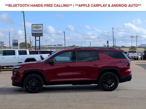 New 2026 Chevrolet Traverse LT image 5