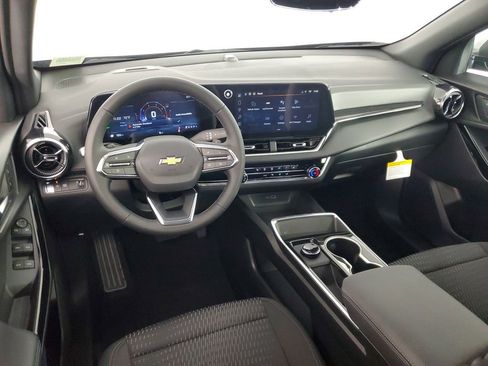 New 2026 Chevrolet Equinox LT w/ Safety and Technology Package FWD image 15