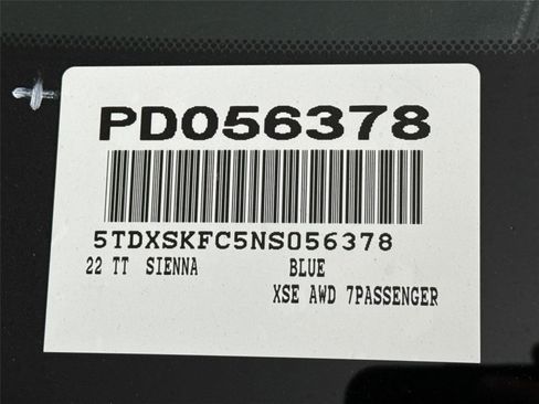 Certified 2022 Toyota Sienna XSE image 47