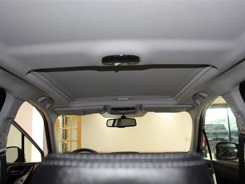 Used 2016 Subaru Forester 2.5i Limited image 23