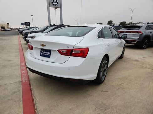 Used 2024 Chevrolet Malibu LT image 7