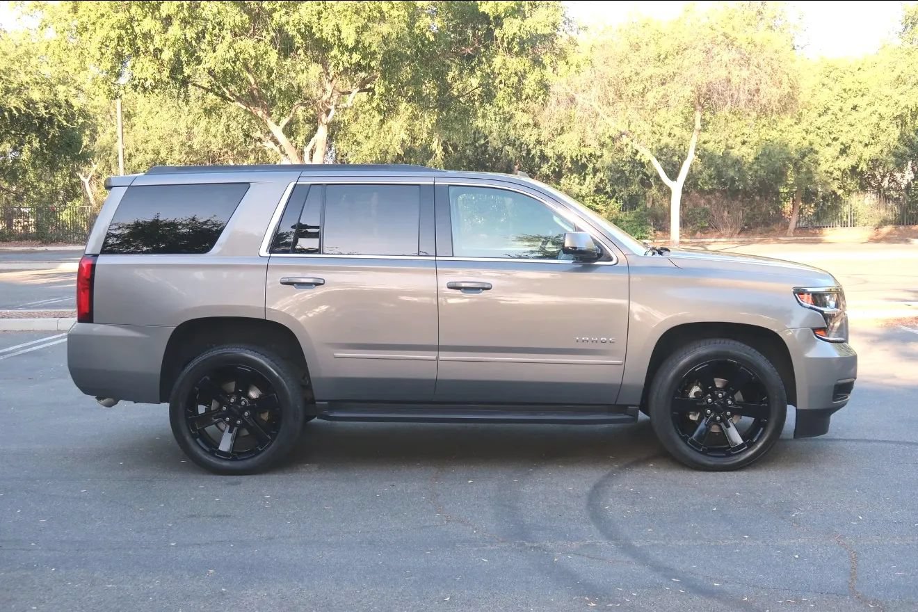 Used 2017 Chevrolet Tahoe LS RWD image 9