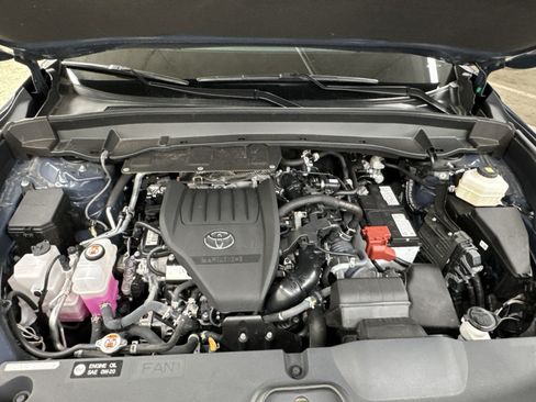 Used 2024 Toyota Grand Highlander AWD image 41