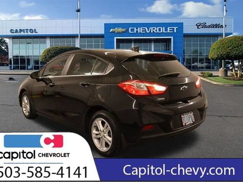 Used 2018 Chevrolet Cruze LT FWD image 6