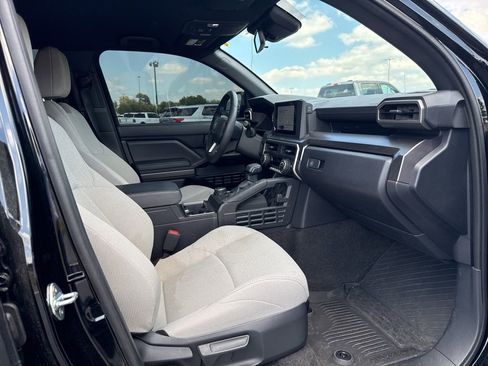 Used 2025 Toyota 4Runner SR5 image 9