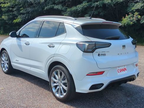 Used 2024 Buick Encore GX Avenir w/ Avenir Convenience Package FWD image 7