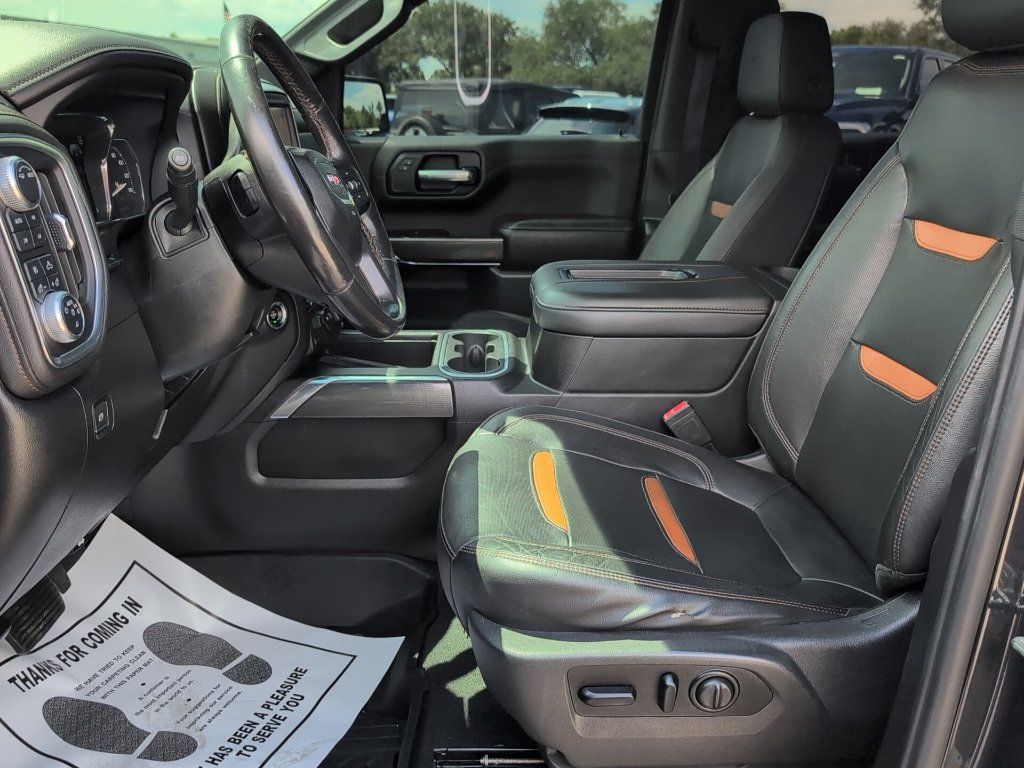 Used 2020 GMC Sierra 1500 AT4 w/ AT4 Premium Package AWD/4WD image 8