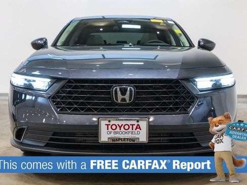 Used 2023 Honda Accord EX image 2