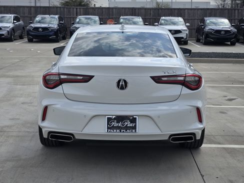 Used 2023 Acura TLX w/ Technology Package image 18