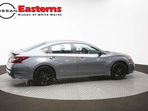 Used 2018 Nissan Altima 2.5 SR w/ SR Midnight Edition image 43