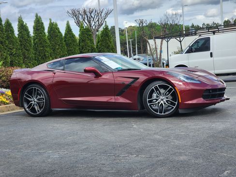 Used 2019 Chevrolet Corvette Stingray Coupe w/ 2LT Preferred Equipment Group image 3