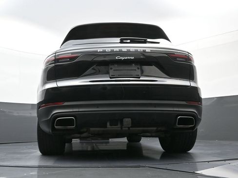 Used 2023 Porsche Cayenne image 26