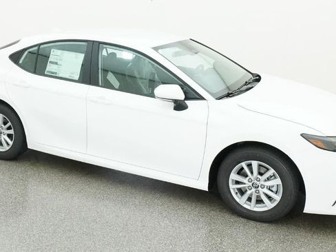 New 2026 Toyota Camry LE FWD image 12