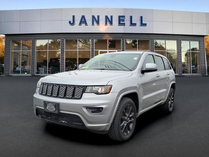 Used 2019 Jeep Grand Cherokee Altitude