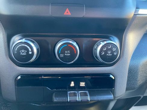 Used 2022 RAM 1500 Big Horn image 26