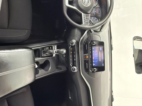 Used 2022 Nissan Altima 2.5 S FWD image 24