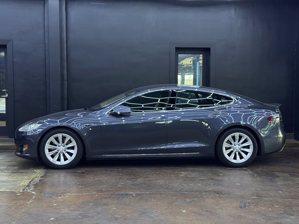 Used 2016 Tesla Model S 70D AWD/4WD image 5