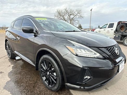 Used 2022 Nissan Murano SV w/ SV Midnight Edition Package image 11