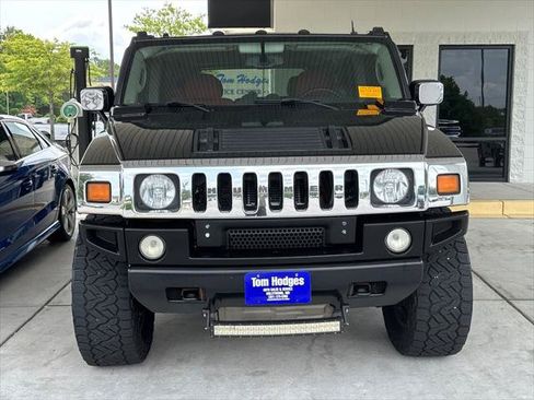 Used 2003 HUMMER H2 w/ Preferred Equipment Group AWD/4WD image 2