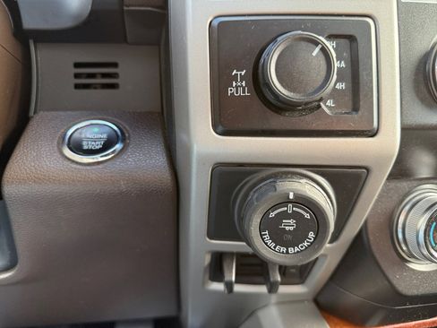 Used 2019 Ford F150 King Ranch w/ Equipment Group 601A Luxury image 20