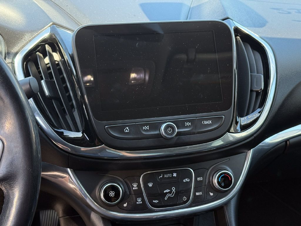 Used 2018 Chevrolet Volt Premier w/ Driver Confidence Package FWD image 28