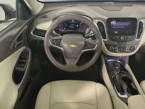 Used 2024 Chevrolet Malibu LT FWD image 17