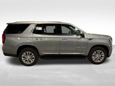 Certified 2025 GMC Yukon Denali image 8
